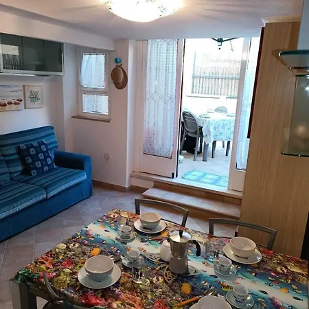 Il Fiordaliso-comfortable A Stone's Throw From The Sea Pietrasanta